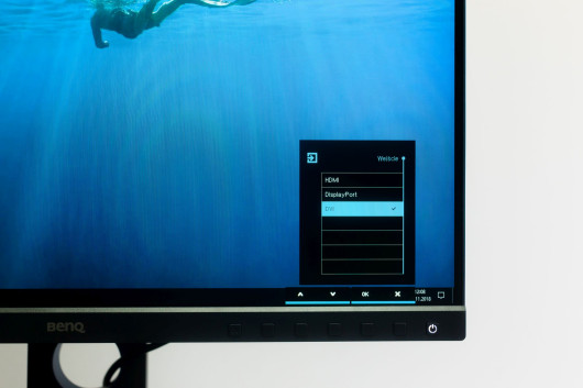 Menu monitora BenQ SW240