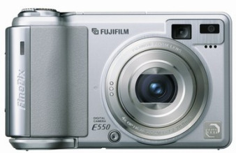 Fujifilm FinePix E550 Zoom - nowa seria
