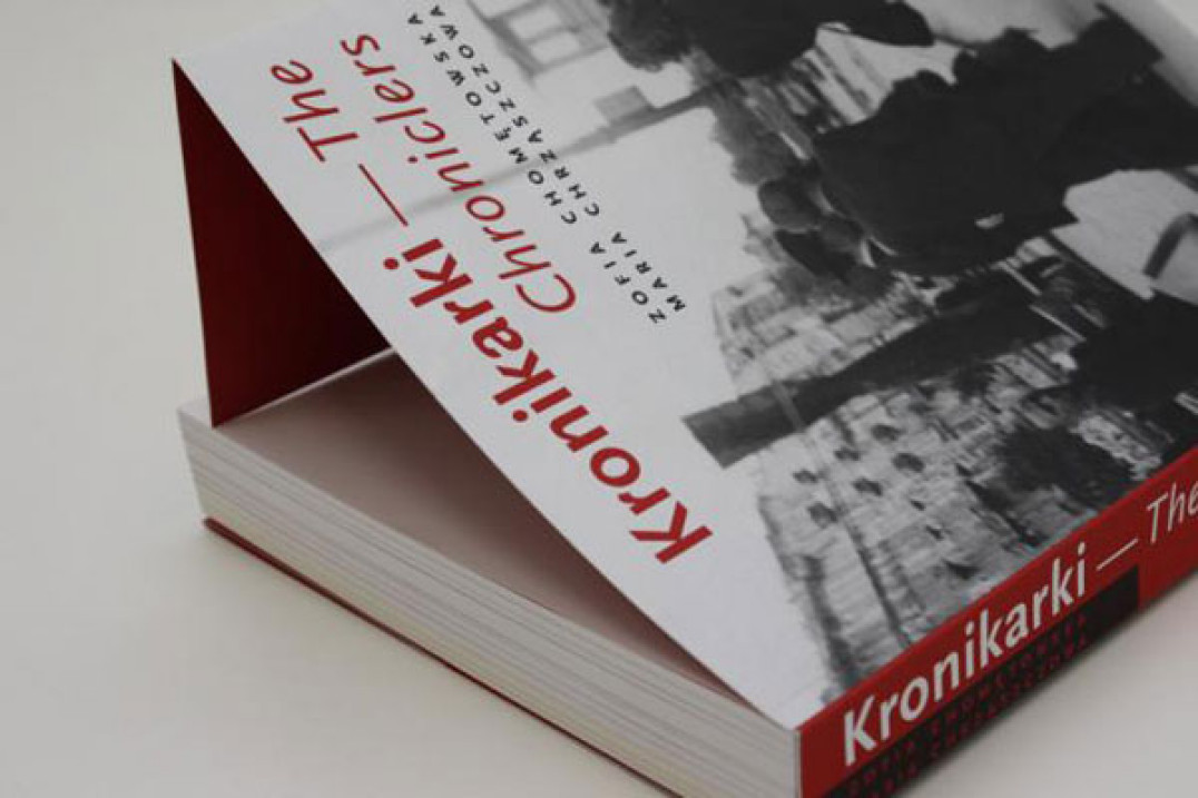 Spotkanie poświęcone książce "Kronikarki. Zofia Chomętowska i Maria Chrząszczowa. Fotografie Warszawy 1945-1947"
