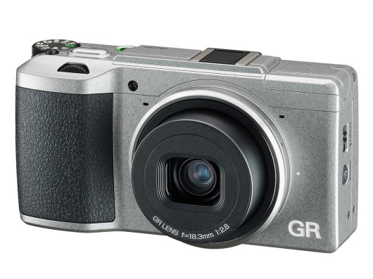 Ricoh GR II Silver Edition