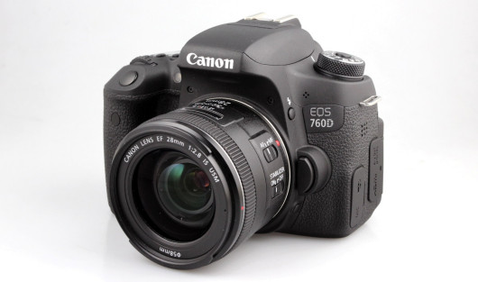 Canon EOS 760D