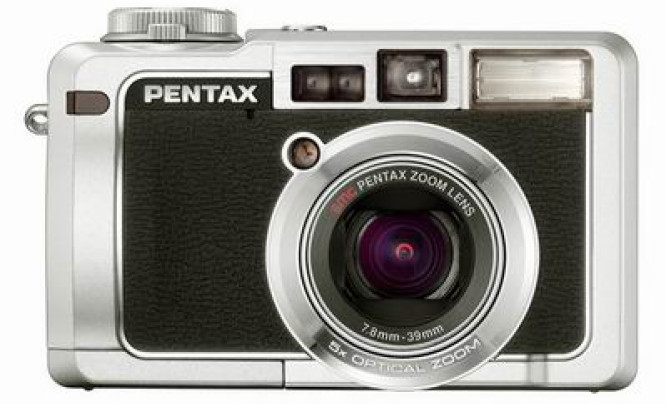  Pentax Optio 750Z - eleganckie 7 Megapiskeli