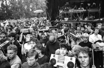"Schyłek Peerelu. Lata 80. w zdjęciach z agencji FORUM" - wystawa w Warszawie