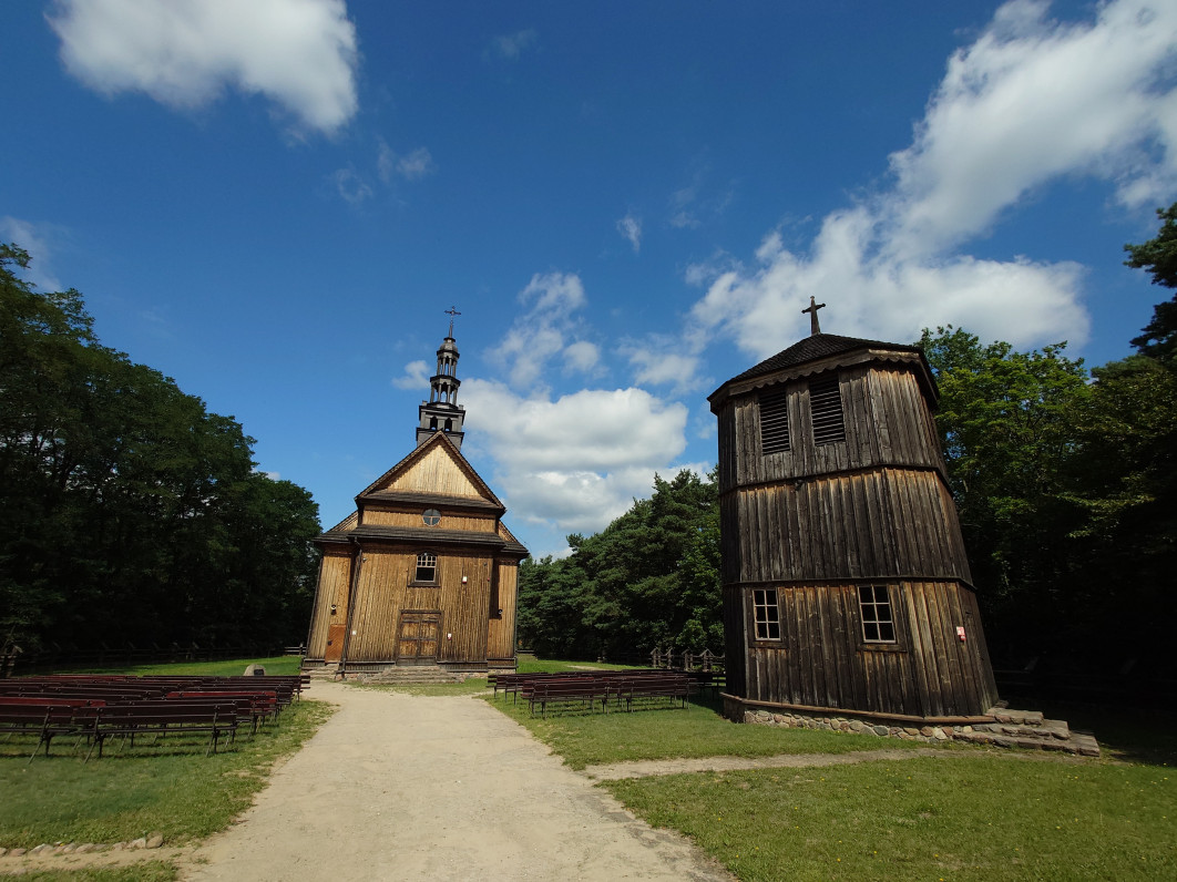 Ogniskowa: 16 mm