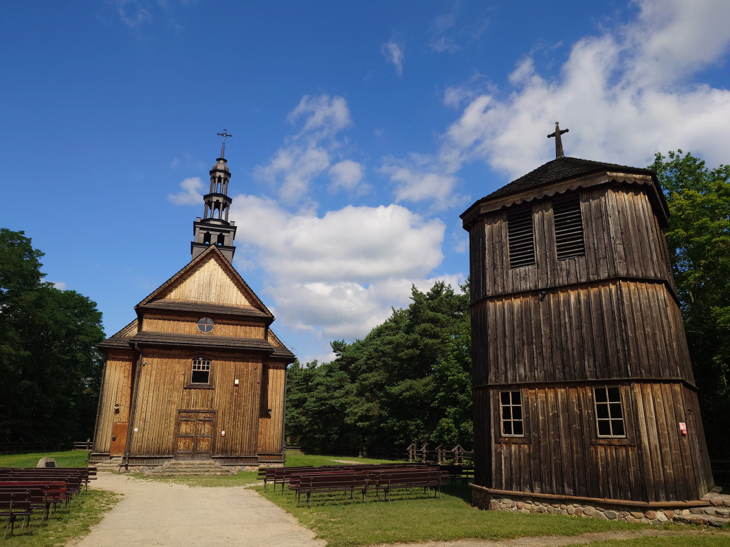 Ogniskowa: 24 mm