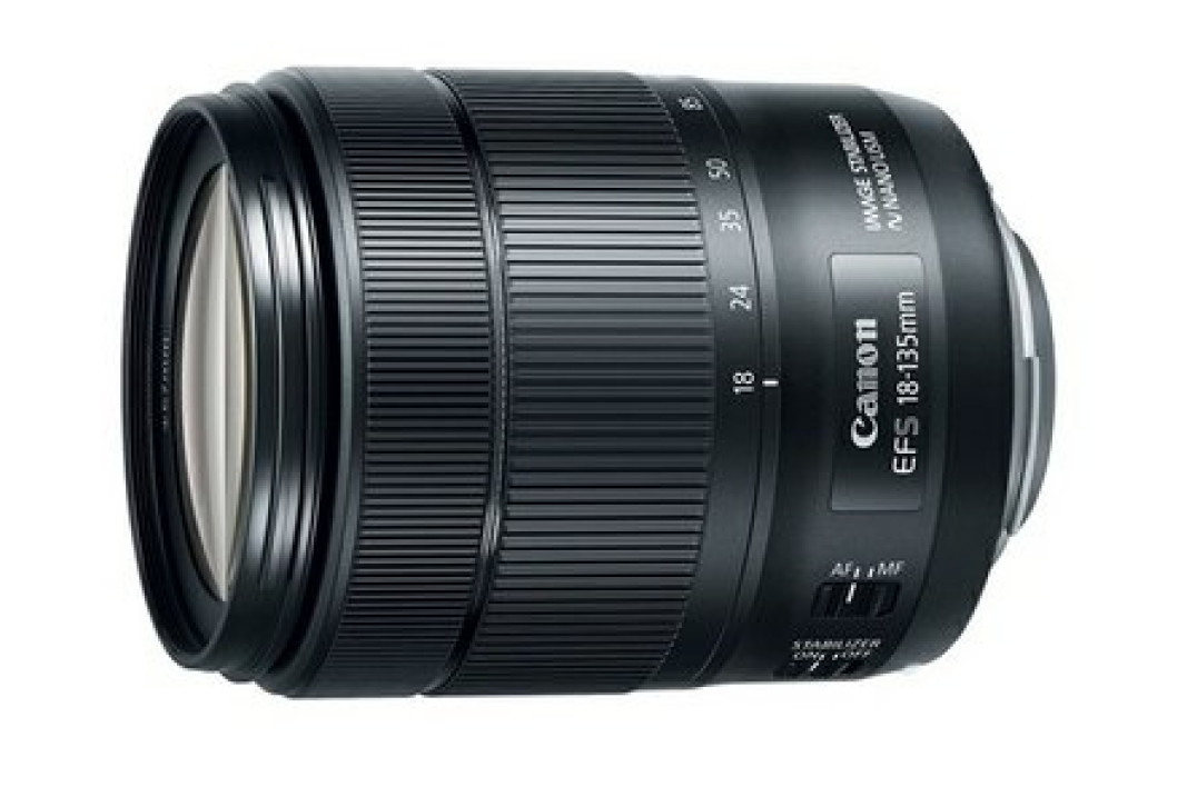 Canon EF-S 18-135mm f/3.5-5.6 IS USM – szeroki zakres ogniskowych, usprawniony autofokus i stabilizacja