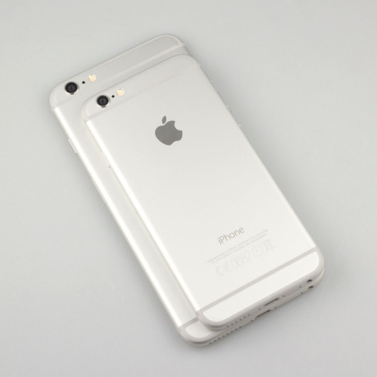 iPhone 6 i iPhone 6 Plus - porównanie wielkości