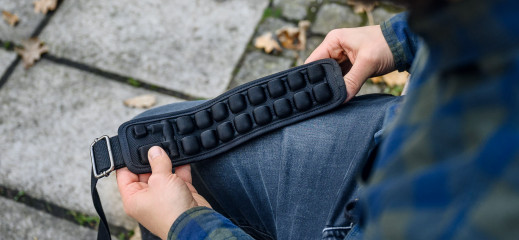 Zbyt ciężka torba fotograficzna? Podkładki powietrzne Humanas Air Cushion zadbają o twój komfort