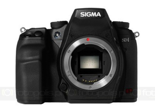 Sigma SD1 - 3x15 Mp w uszczelnionym korpusie