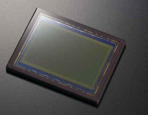 Sony CMOS Exmor - stabilizacja pełnoklatkowej matrycy w A900