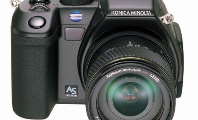  Konica Minolta DiMAGE A200 - hit?