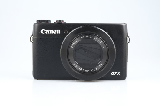 Canon PowerShot G7 X