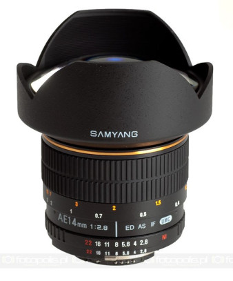 Samyang AE 14 mm f/2.8 ED AS IF UMC - z elektroniką dla lustrzanek Nikona